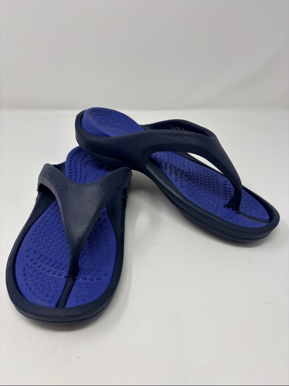 Crocs | Blue Two-Tone Comfort Flip Flops 6